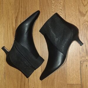 Clarks Women's Shondrah Boot